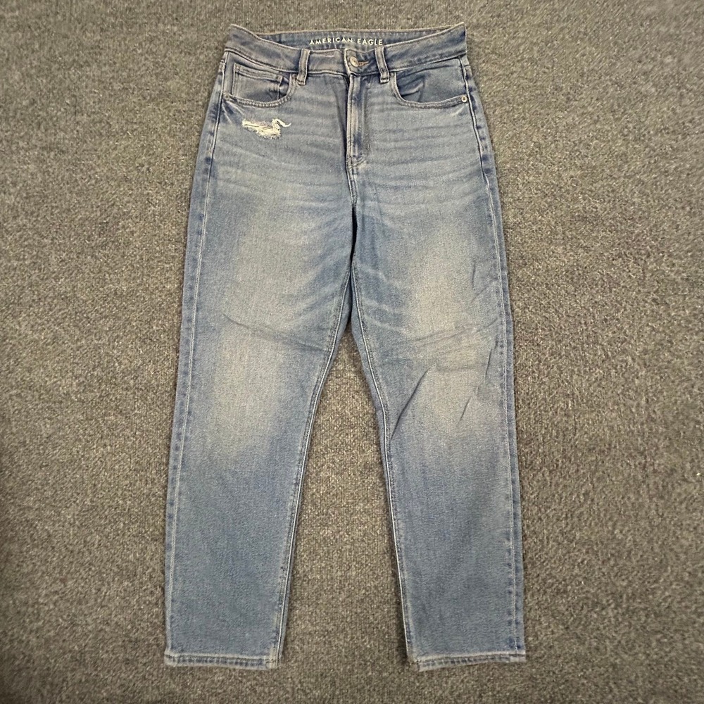 American Eagle Jeans Womens Size 6 Short Blue Mom High Waist Distressed Stretch